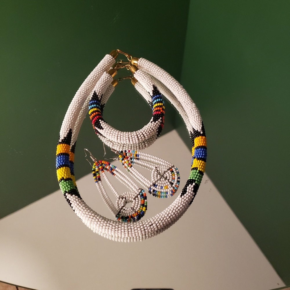 African handmade jewelry set